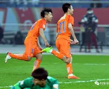 体育直播-冲刺阶段中超传出新动向；克里夫兰骑士扳平良机；管理层表态：球迷炸锅；控场能力受关注的简单介绍